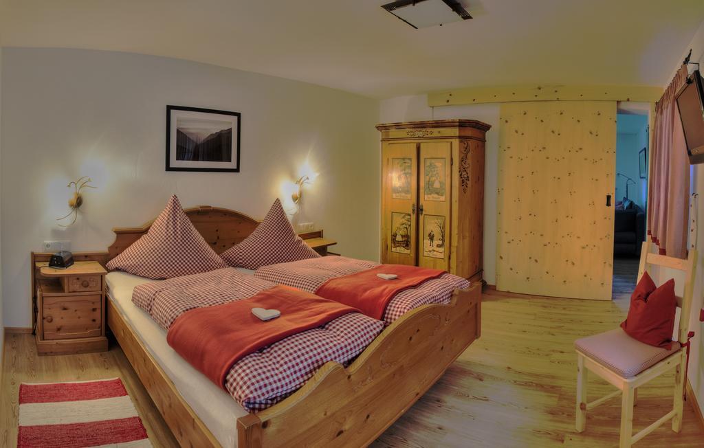 Gastehaus Alpengruss Hotel วัลล์เกา ภายนอก รูปภาพ